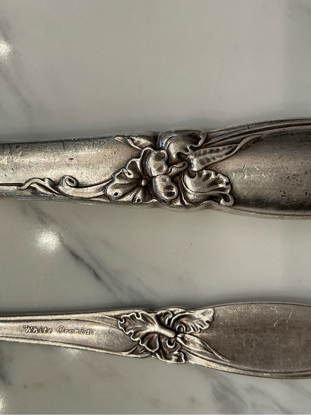 Floral-Embossed Silver-Tone Flatware Handle